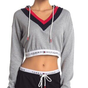 Tommy hilfiger gray logo cropped hoodie